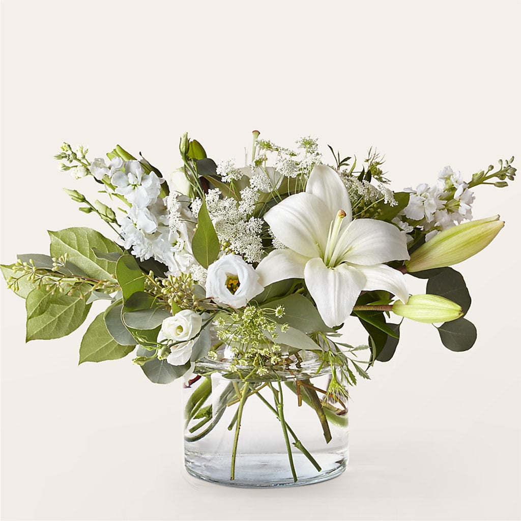 Alluring Elegance Bouquet – Flowers By Josie, Grayling MI