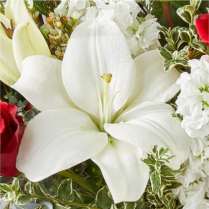 Twinkle Lights Bouquet –  Flowers By Josie, Grayling MI