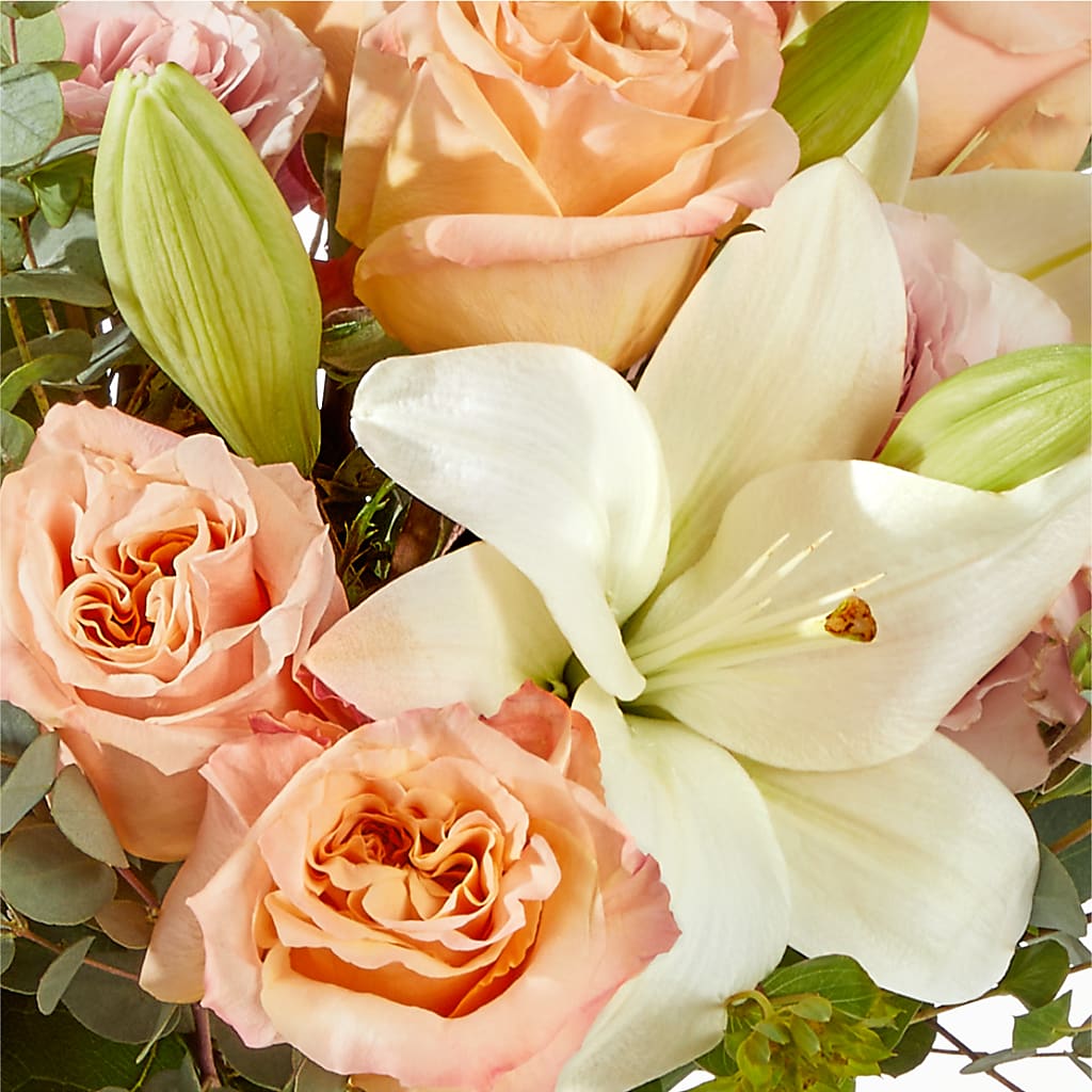 Grapefruit Splash Bouquet –  Flowers By Josie, Grayling MI